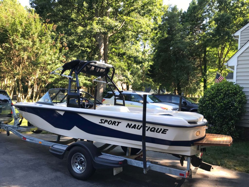 2000 Correct Craft Nautique