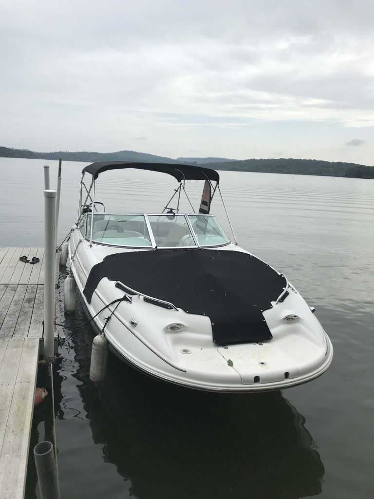 2004 Bryant 234 Deckboat